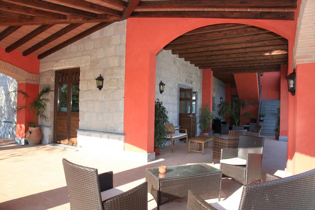 Agrituirsmo Masseria Campierti Falciano del Massico المظهر الخارجي الصورة