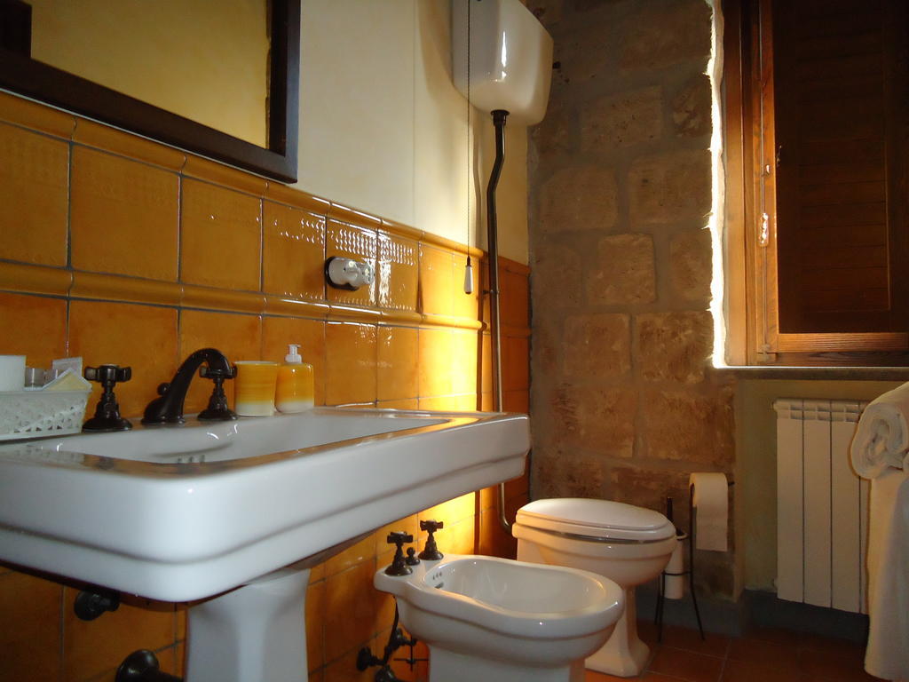Agrituirsmo Masseria Campierti Falciano del Massico الغرفة الصورة